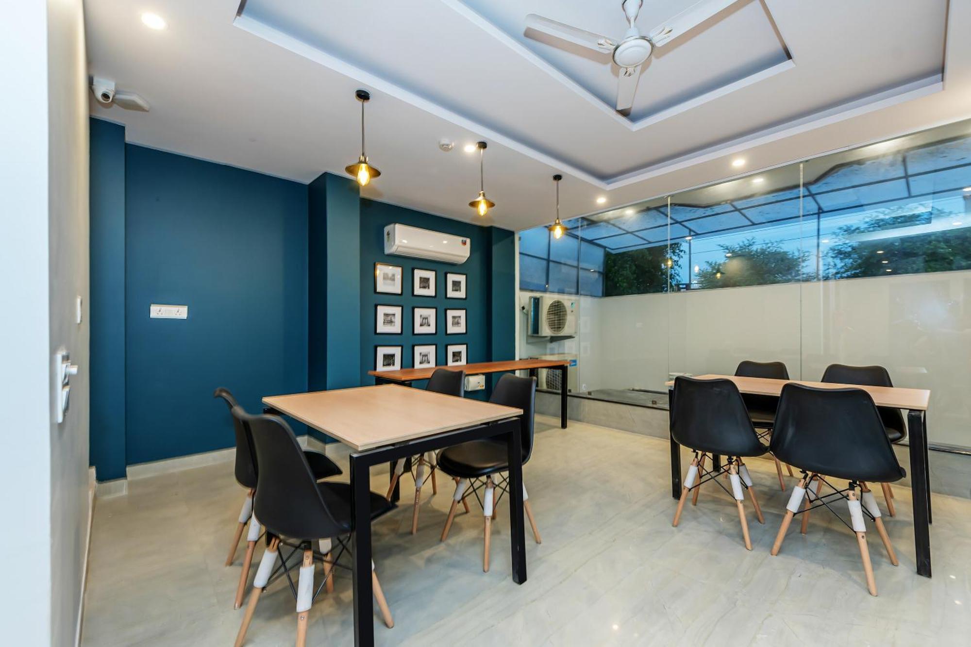 Hotel O Earth Villa Near Bestech Central Square Mall Gurgaon Eksteriør billede